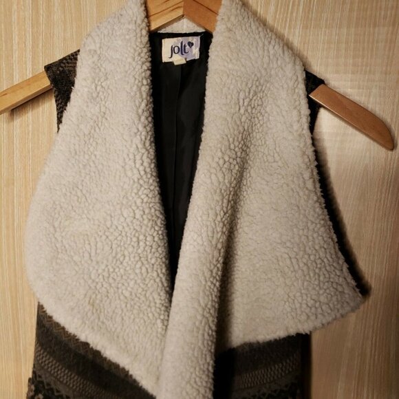 Jolt Wool Blend Blanket Vest Faux Sherpa Collar - Picture 3 of 8